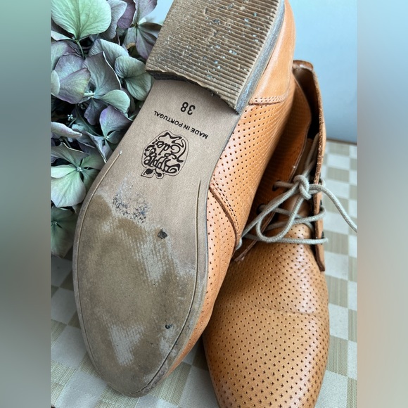 Real Leather Boots (EU 38/ US 7.5) - Picture 3 of 7